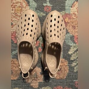 Kane Revive Recovery Shoes